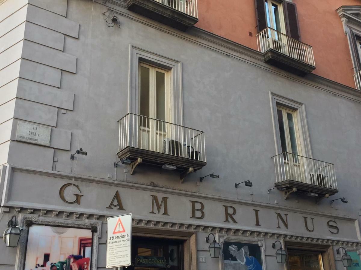 Appartamentino 116 Via Chiaia Naples Exterior photo